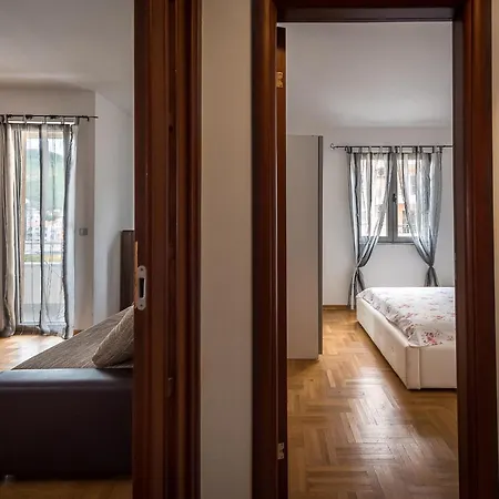 Apartment Montreal Budva