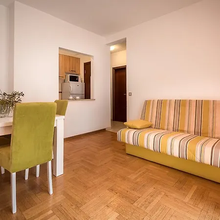 Montreal Apartment Budva