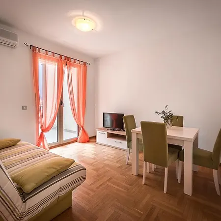 Montreal Apartment Budva
